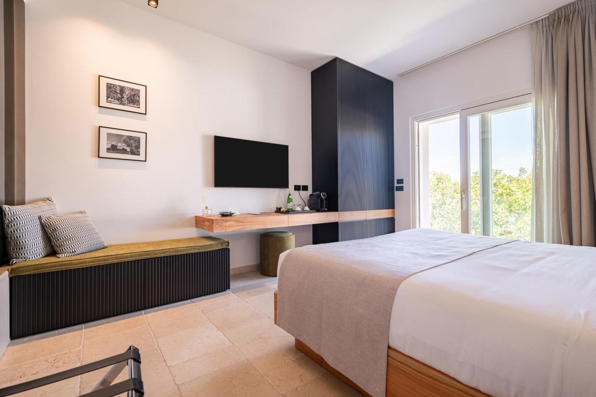 Essenza Relais Contemporaneo Bed and Breakfast Cisternino Exteriör bild